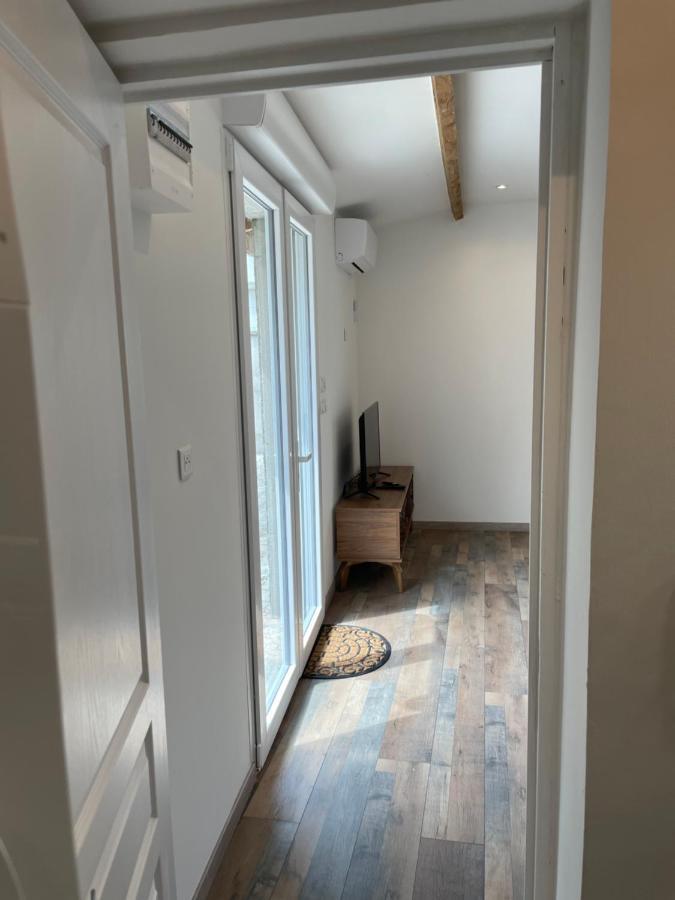 Studio 23 M2+Wifi +Parking Prive Aparthotel Oullins Exterior foto
